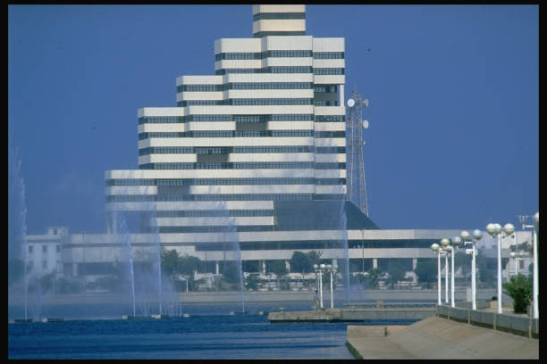 保護臉部免受氯水傷害：室內(nèi)游泳的護膚秘訣