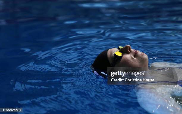 游泳比賽規(guī)則簡介：內(nèi)容結(jié)構(gòu)與注意事項(xiàng)