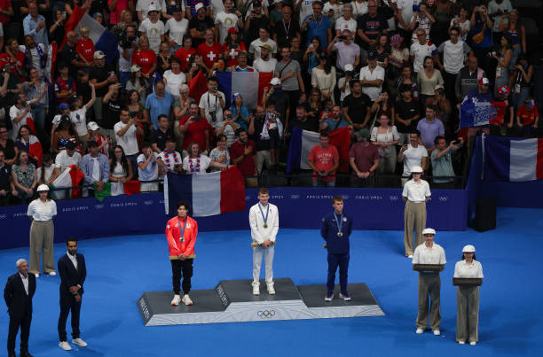 游泳教練證報(bào)名費(fèi)用是多少？2023年最新收費(fèi)標(biāo)準(zhǔn)