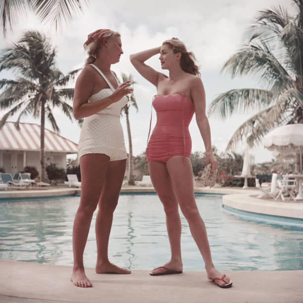 自由泳翻轉(zhuǎn)教學(xué)：輕松掌握轉(zhuǎn)身技巧