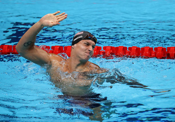 榮譽時刻：女子100米蝶泳頒獎儀式圓滿結(jié)束