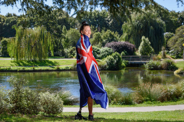 演員兼運(yùn)動(dòng)員：陳小紜游泳比賽獨(dú)家專(zhuān)訪與精彩片段