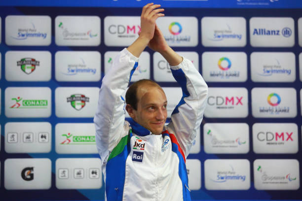 蛙泳腿部動作練習(xí)方法：從陸上訓(xùn)練到水中實(shí)踐