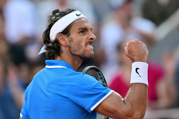 優(yōu)酷網(wǎng)球直播互動功能：邊看比賽邊聊球，氛圍拉滿！