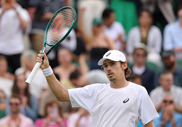 法國網(wǎng)球公開賽直播：納達(dá)爾能否再創(chuàng)紅土傳奇？