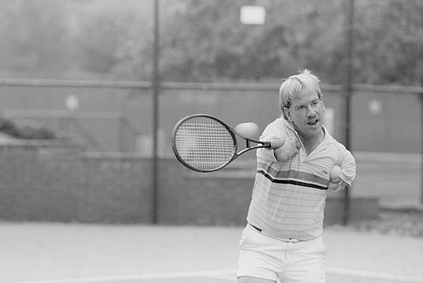 網(wǎng)球拍下的激情：記錄我最愛的運(yùn)動(dòng)時(shí)光