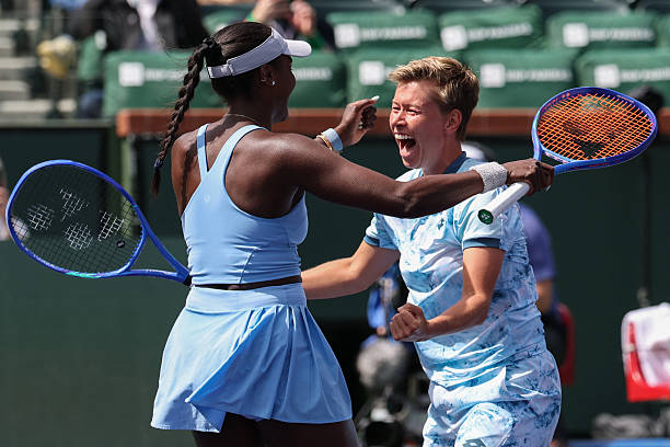 提升你的網(wǎng)球水平：21項核心技能訓(xùn)練手冊