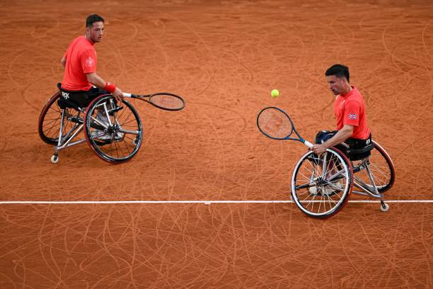 法網(wǎng)在線直播：紅土巔峰對(duì)決，納達(dá)爾能否再創(chuàng)輝煌？