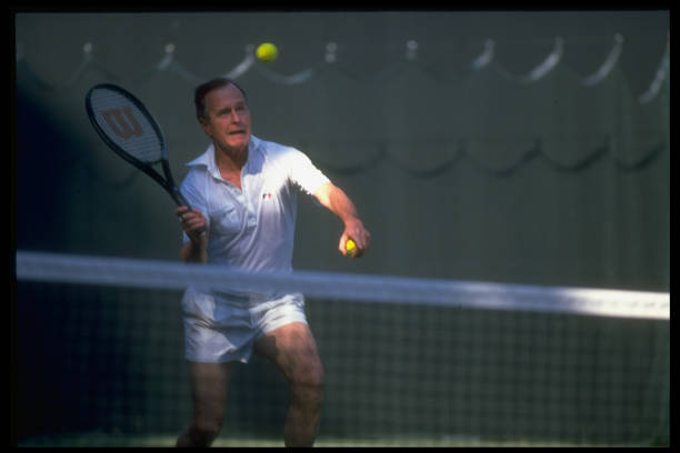 網(wǎng)球的起源與傳播：從歐洲宮廷到世界賽場