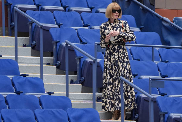 斯維亞泰克法網(wǎng)封后：一場青春風(fēng)暴的完美勝利