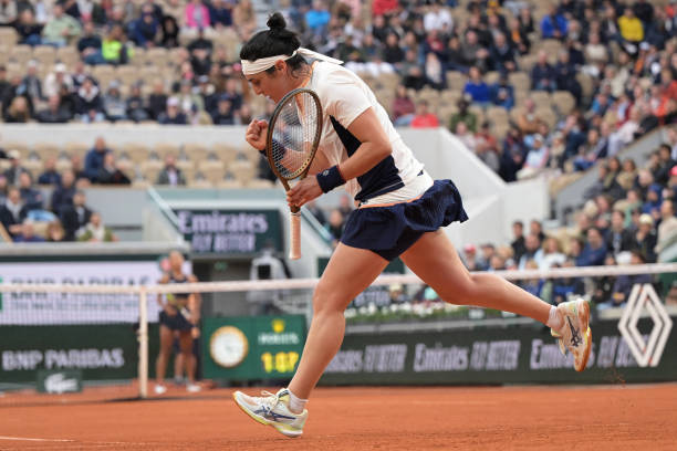 刷球動(dòng)作分解：掌握網(wǎng)球旋轉(zhuǎn)的關(guān)鍵步驟