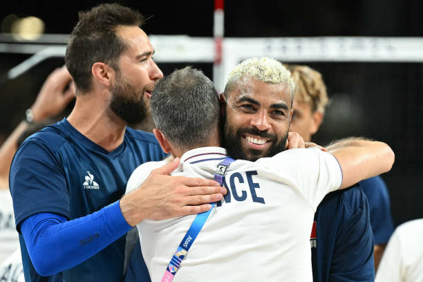 排球發(fā)球區(qū)寬度的歷史演變與規(guī)則變遷