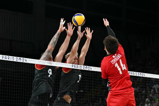 適合小學(xué)生的趣味排球游戲與訓(xùn)練活動(dòng)