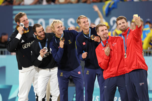 魏秋月平安生產(chǎn)，女排黃金一代再添喜事