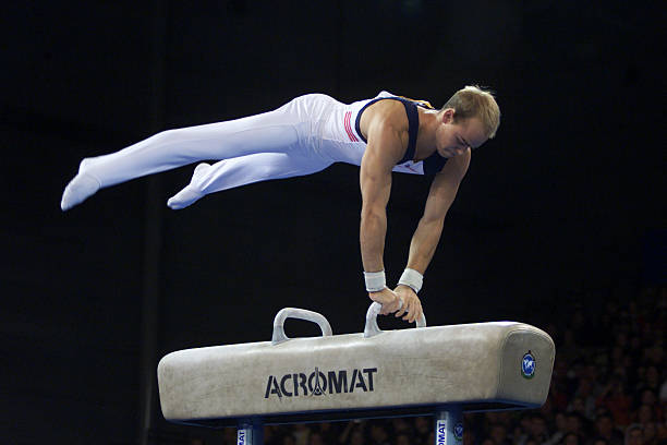 從個(gè)人到團(tuán)隊(duì)：正確姿勢(shì)如何提升中學(xué)生的排球比賽表現(xiàn)