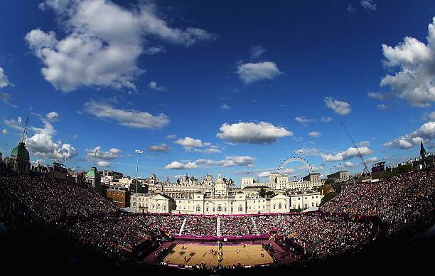 排球動(dòng)作姿勢(shì)訓(xùn)練指南：提升技術(shù)與減少受傷風(fēng)險(xiǎn)