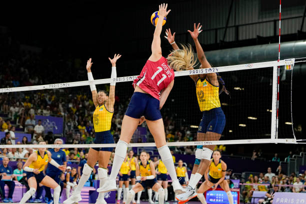 排球規(guī)則解析：過中線犯規(guī)的身體接觸范圍