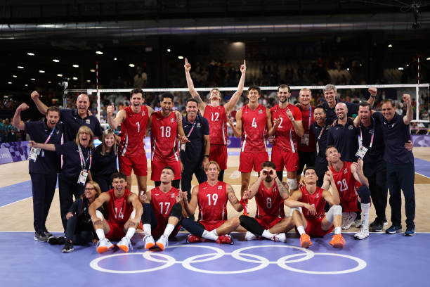 專業(yè)排球運動員常用的握球姿勢有哪些？