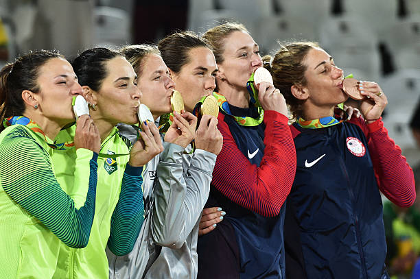 朱婷帶傷備戰(zhàn)奧運，堅持精神讓人淚目