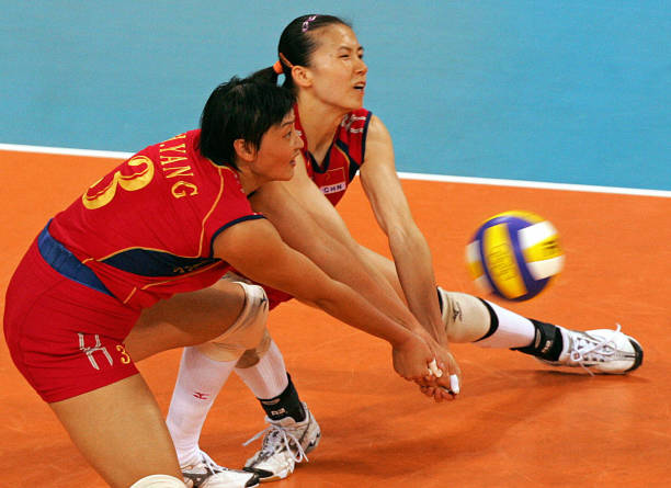 排球墊球動(dòng)作分解：手型、腳步與身體協(xié)調(diào)