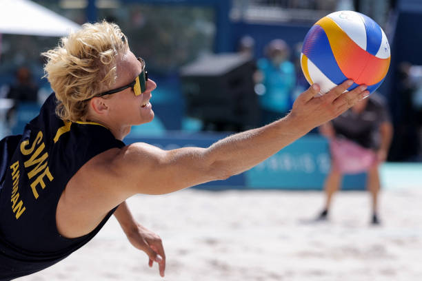 懷舊特輯：小鹿純子與白富士高中的排球情緣