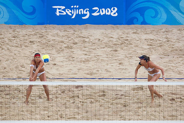 排球場地各區(qū)域功能解析：進攻區(qū)與防守區(qū)的劃分