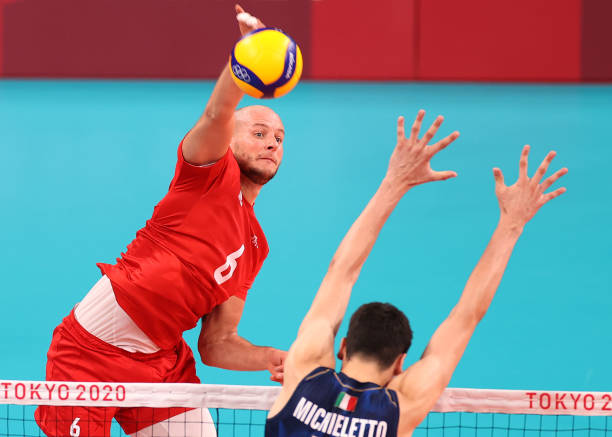 王一梅的進(jìn)攻與塔伊薩的攔網(wǎng)：誰更勝一籌？