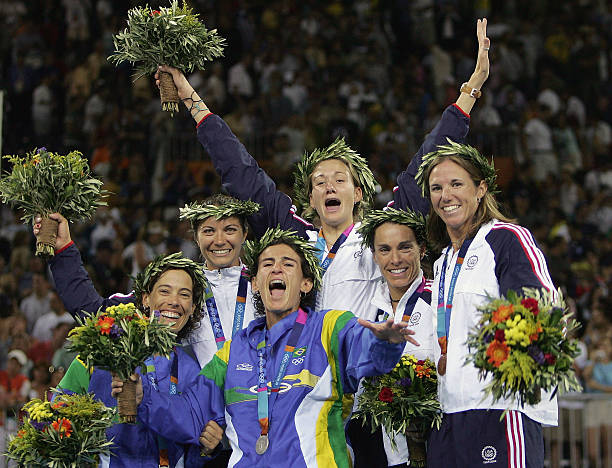 球隊(duì)配合關(guān)鍵：排球6人位置如何協(xié)同作戰(zhàn)