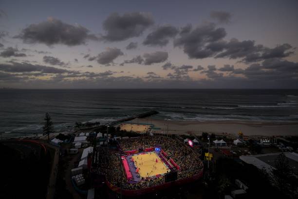 排球顛球?qū)崙?zhàn)應(yīng)用：如何與隊友配合完成傳球？