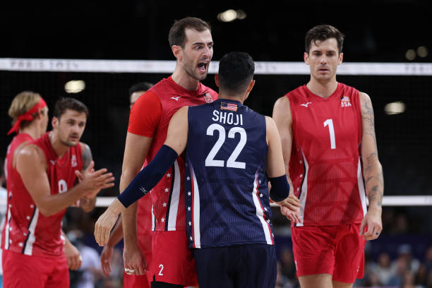 國際排聯(lián)規(guī)定的排球場長寬尺寸詳解