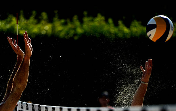 王育成出生年份與郎平的愛情故事