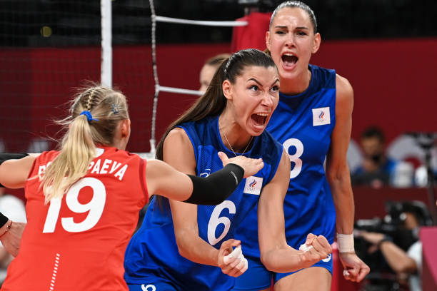 前排進(jìn)攻的戰(zhàn)術(shù)解析：如何有效突破對方防線？