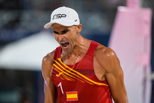 氣排球場(chǎng)地與排球場(chǎng)地的地面要求對(duì)比