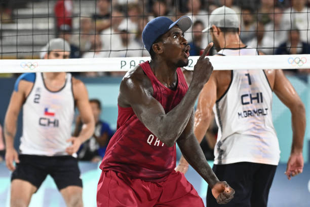 輪轉(zhuǎn)換位：排球規(guī)則與站位配合的關(guān)鍵