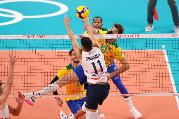 3秒學(xué)會(huì)！讓你的上手發(fā)球又準(zhǔn)又飄的小技巧