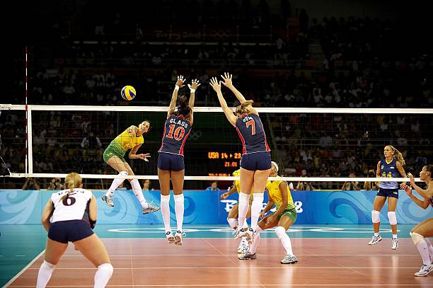 排球比賽勝負(fù)判定：局?jǐn)?shù)規(guī)則與特殊情況