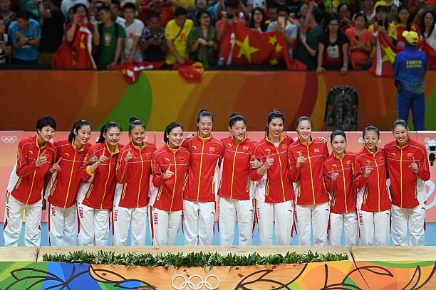 六人排球比賽犯規(guī)與判罰解析