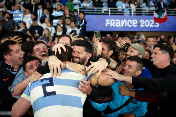 捷克足球的黃金一代：1994年世界杯八強(qiáng)成就解析