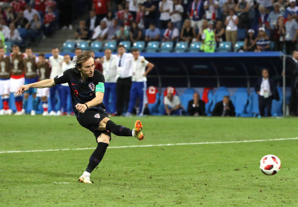 卡塔爾世界杯半決賽：法國2-0摩洛哥，衛(wèi)冕冠軍與阿根廷會師決賽