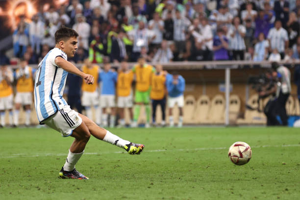 2002年韓日世界杯屬于第幾屆世界杯？