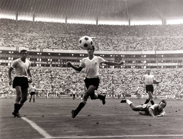 世界杯點球大戰(zhàn)進球記錄：壓力下的英雄與悲情