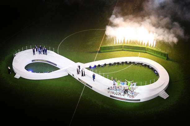 世界杯外援使用策略：如何合理安排外援上場(chǎng)人數(shù)？