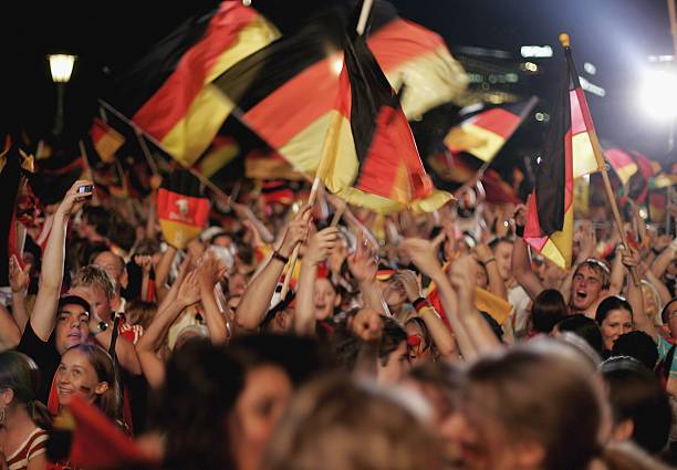 皮爾洛與加圖索：06年意大利中場黃金搭檔的輝煌時刻