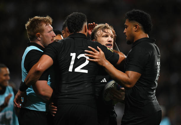 世預(yù)賽亞洲區(qū)積分榜：小組賽階段關(guān)鍵數(shù)據(jù)一覽