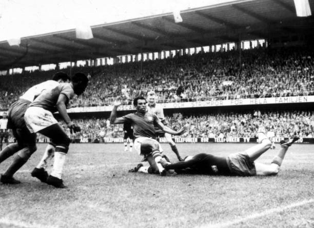 歐洲區(qū)預(yù)選賽積分榜：小組頭名爭奪戰(zhàn)激烈進行中