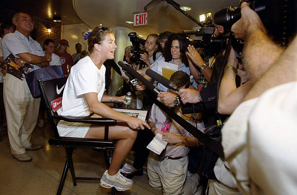 歐洲預(yù)選賽2021直播平臺(tái)盤點(diǎn)：央視、騰訊、愛奇藝等對(duì)比