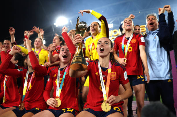 世界杯足球賽觀看攻略：電視與網(wǎng)絡平臺哪家強？